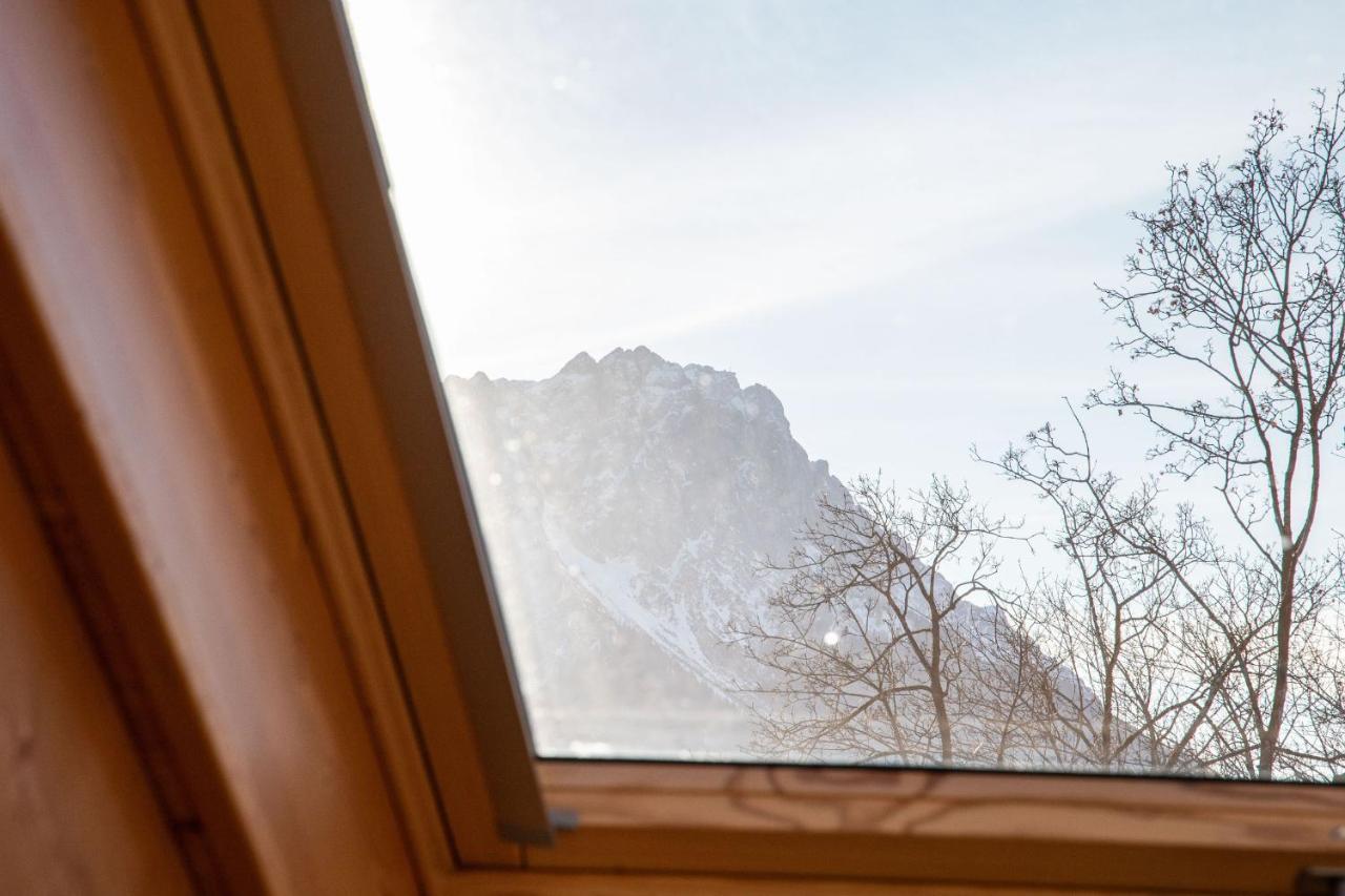 Bergzauber Apartment Garmisch-Partenkirchen Ngoại thất bức ảnh